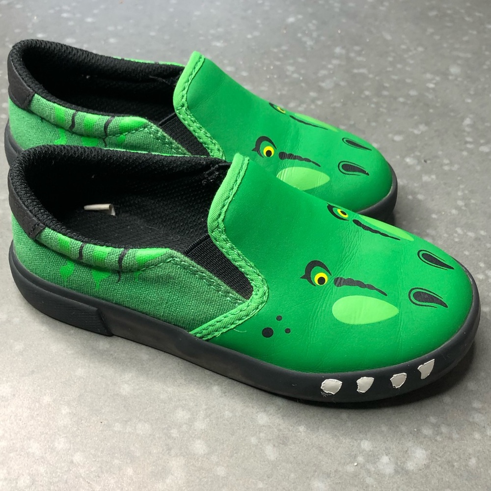 Cat & Jack Alligator Slip-On Shoes
